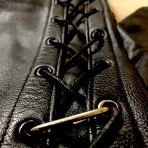 Black leather pants size 34 excellent